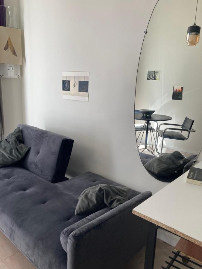 Serene Sixteen - Valence Centre Ville Bagian luar foto