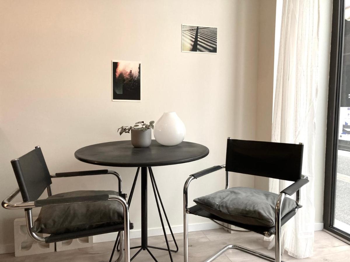 Serene Sixteen - Valence Centre Ville Bagian luar foto