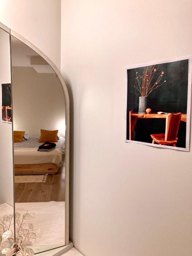 Serene Sixteen - Valence Centre Ville Bagian luar foto